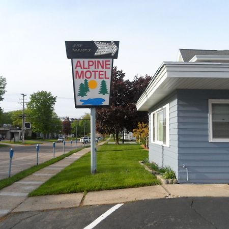 Alpine Motel In Heart Of Wisconsin Dells Downtown. Экстерьер фото